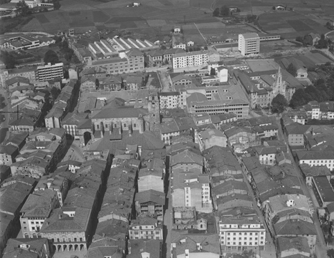 161904
