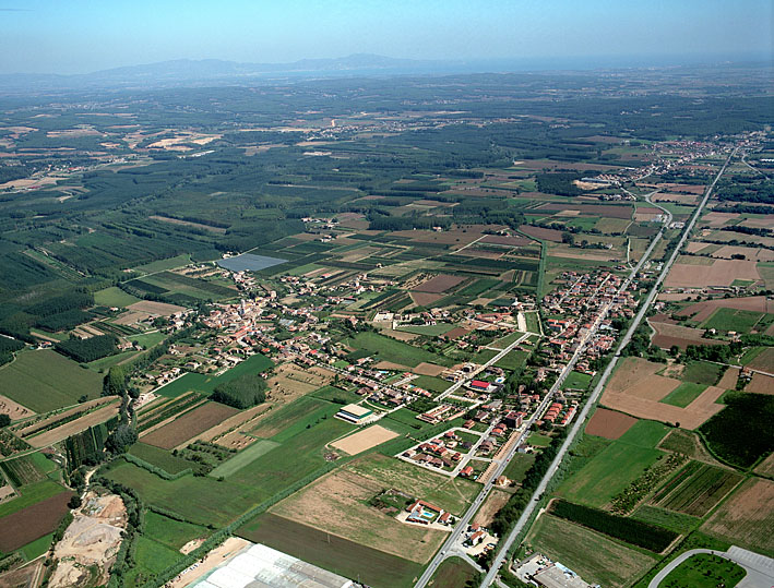 1063564